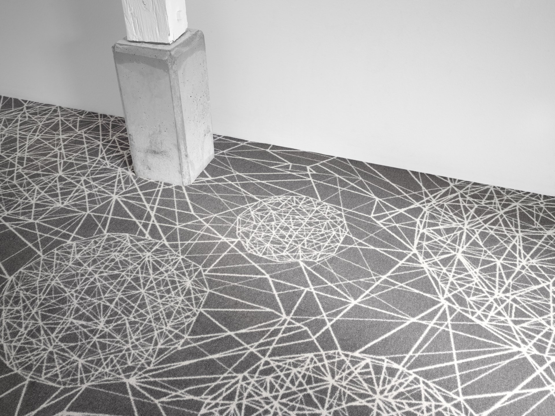 Mocheta trafic intens Arts and Crafts Gemstone by EGE carpets | Carpet & More